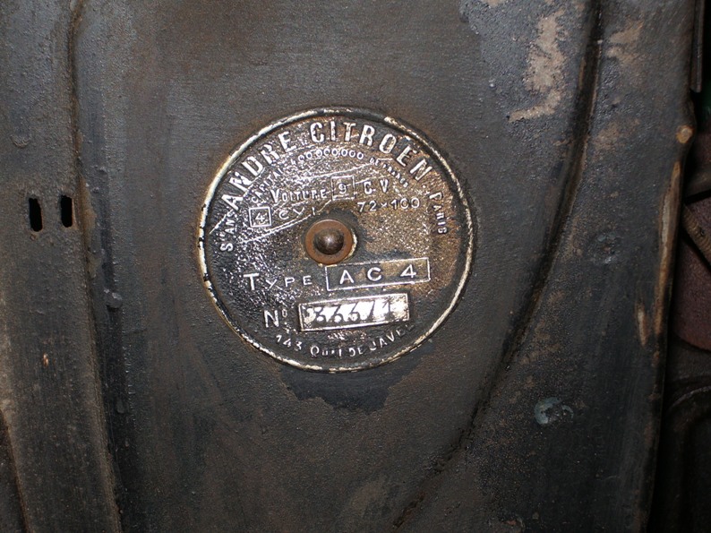 AC4_Plaque_Serie.JPG