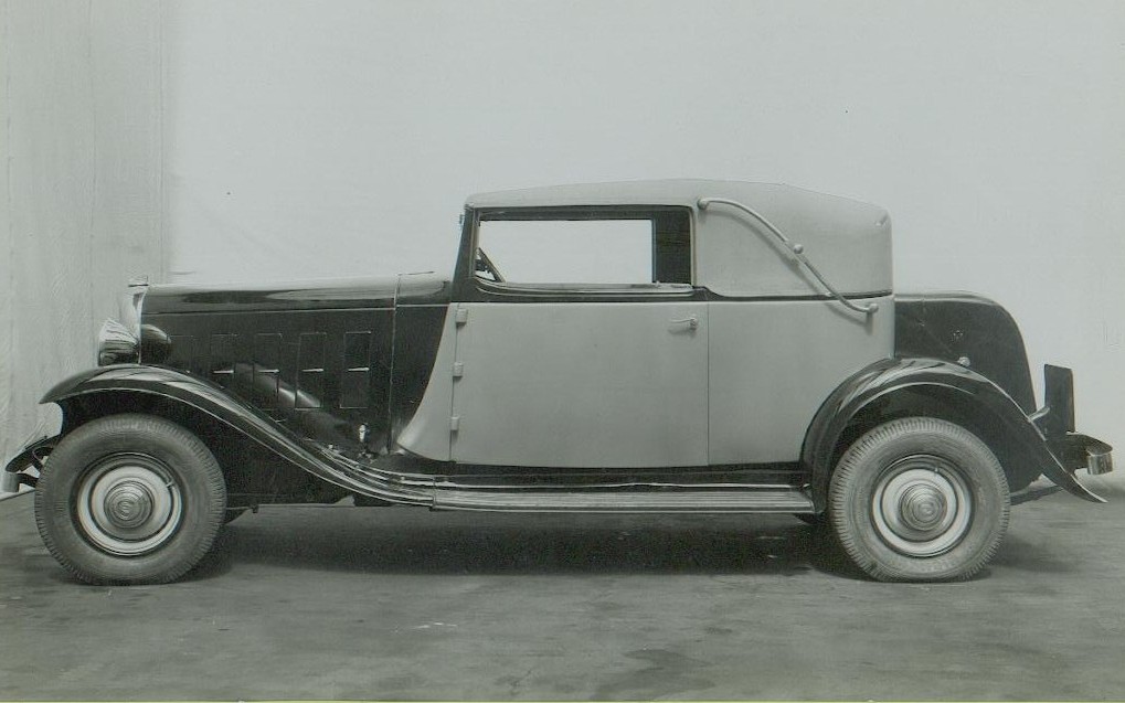 coachusine15a4gm.jpg